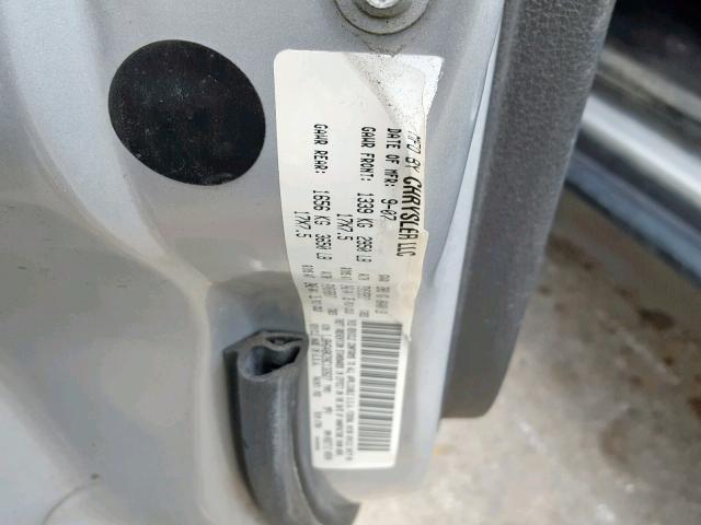 1J8HG48K28C132627 - 2008 JEEP COMMANDER 银色 照片 10