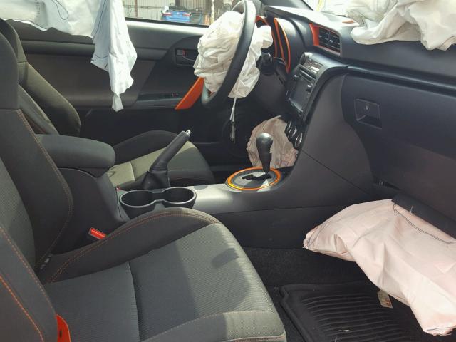 JTKJF5C76FJ005840 - 2015 TOYOTA SCION TC 双色 照片 5