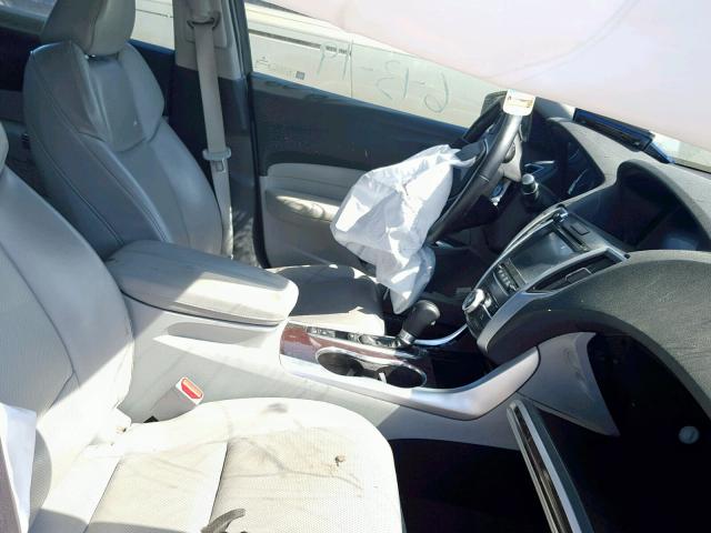 19UUB1F54FA024522 - 2015 ACURA TLX TECH WHITE photo 5