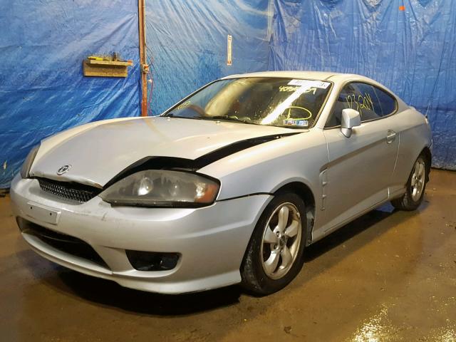 KMHHM65DX6U207076 - 2006 HYUNDAI TIBURON GS SILVER photo 2