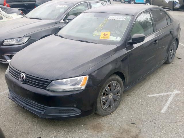 3VW2K7AJ2CM343197 - 2012 VOLKSWAGEN JETTA BASE BLACK photo 2