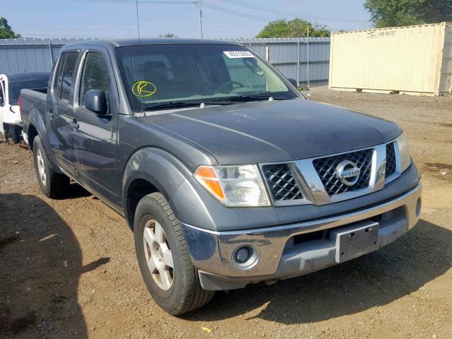 1N6AD07U85C461239 - 2005 NISSAN FRONTIER C GRAY photo 1