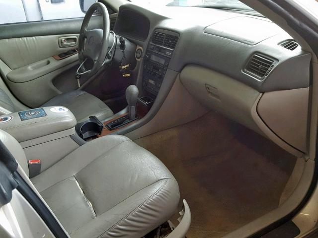 JT8BF28G9X5061038 - 1999 LEXUS ES 300 BEIGE photo 5