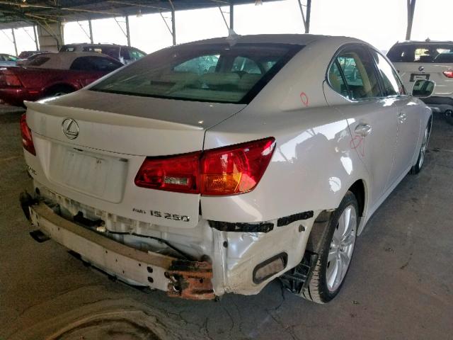 JTHCK262985023883 - 2008 LEXUS IS 250 WHITE photo 4