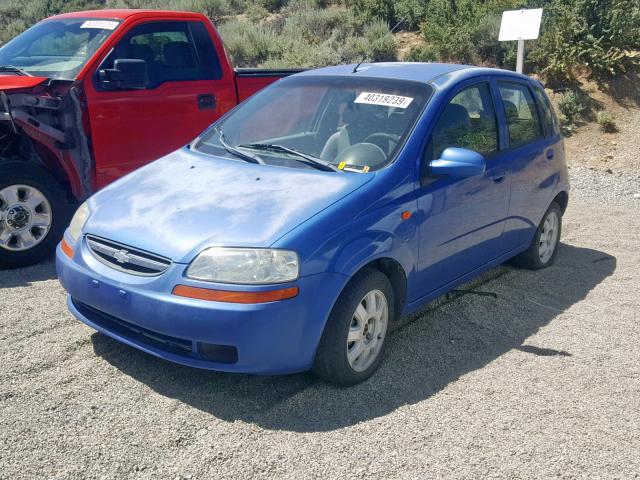 KL1TJ62694B155890 - 2004 CHEVROLET AVEO LS BLUE photo 2