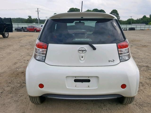 JTNJJXB08CJ013399 - 2012 TOYOTA SCION IQ WHITE photo 6