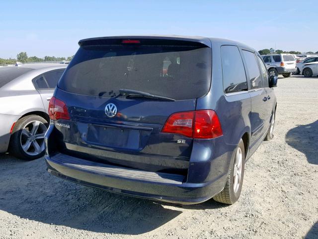 2V8HW34109R518400 - 2009 VOLKSWAGEN ROUTAN SE BLUE photo 4