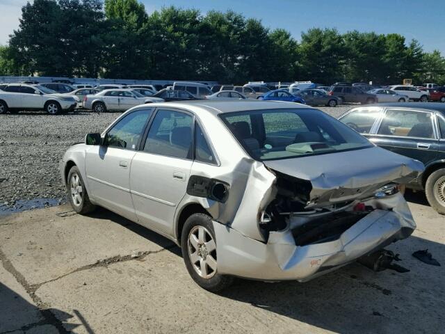 4T1BF28B61U188490 - 2001 TOYOTA AVALON XL SILVER photo 3