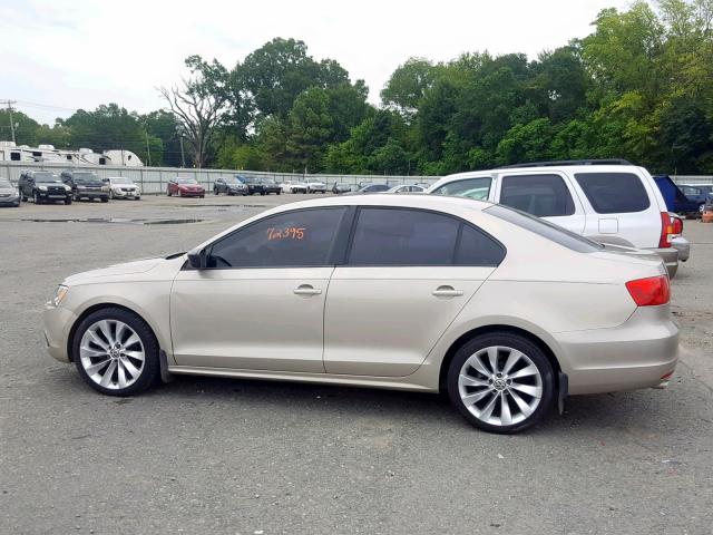 3VW2K7AJ6DM200044 - 2013 VOLKSWAGEN JETTA BASE BEIGE photo 9