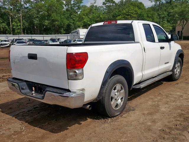 5TFRU5F14BX025308 - 2011 TOYOTA TUNDRA DOU WHITE photo 4