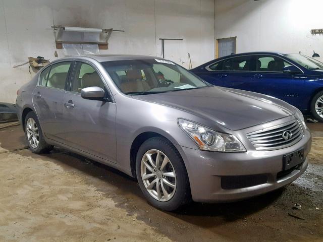 JNKCV61FX9M051174 - 2009 INFINITI G37 SILVER photo 1