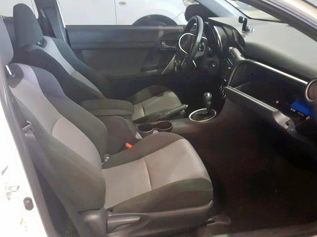 JTKJF5C71E3079573 - 2014 TOYOTA SCION TC თეთრი ფოტო 5