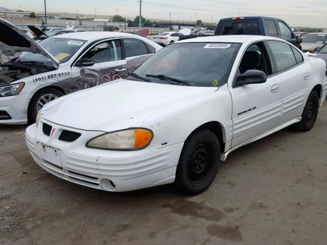 1G2NF52E81C124127 - 2001 PONTIAC GRAND AM S WHITE photo 2