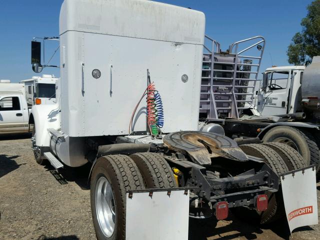 1XKWAU8X91R881704 - 2001 KENWORTH CONSTRUCTI WHITE photo 3