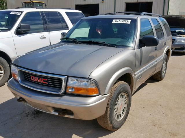 1GKDT13W712226691 - 2001 GMC JIMMY GRAY photo 2