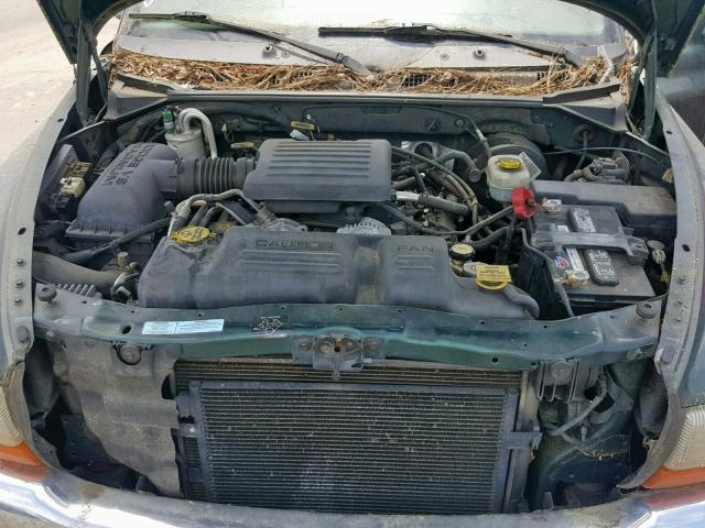 1B7FL26N11S173340 - 2001 DODGE DAKOTA GREEN photo 7