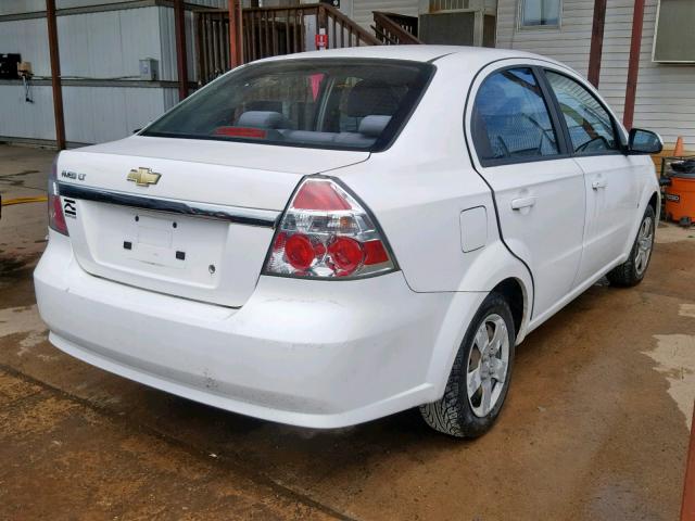 KL1TD56E89B299666 - 2009 CHEVROLET AVEO LS WHITE photo 4