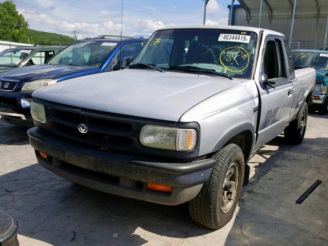 4F4DR17X1RTM04282 - 1994 MAZDA B4000 CAB SILVER photo 2