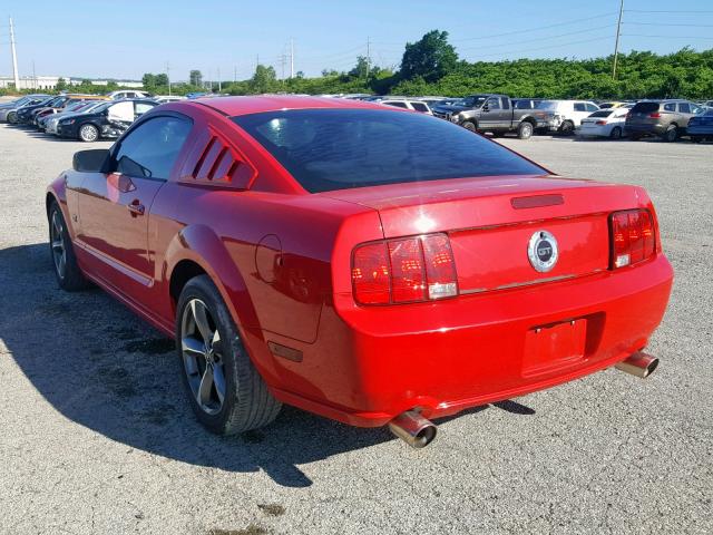 1ZVFT82H665228824 - 2006 FORD MUSTANG GT RED photo 3