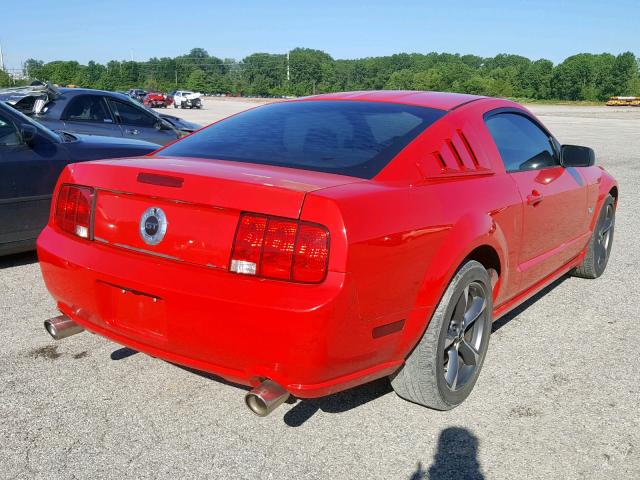 1ZVFT82H665228824 - 2006 FORD MUSTANG GT RED photo 4