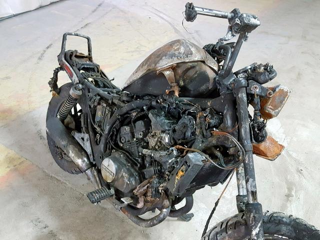 JH2PC1304FM104314 - 1985 HONDA VF500 C BURN photo 9