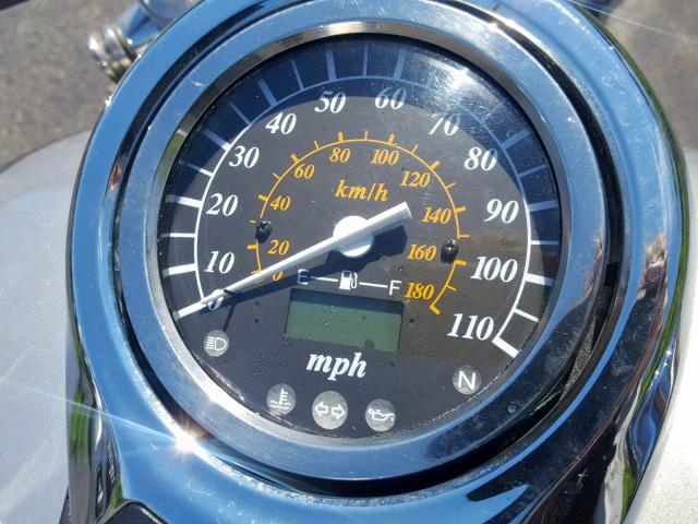 JS1VS54A742100147 - 2004 SUZUKI VL800 SILVER photo 8