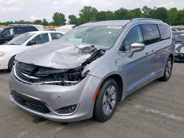 2C4RC1N73JR183430 - 2018 CHRYSLER PACIFICA H SILVER photo 2