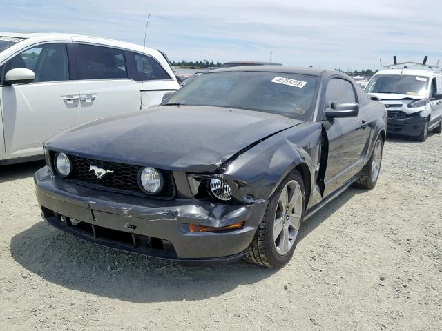 1ZVHT82H175237263 - 2007 FORD MUSTANG GT BLACK photo 2