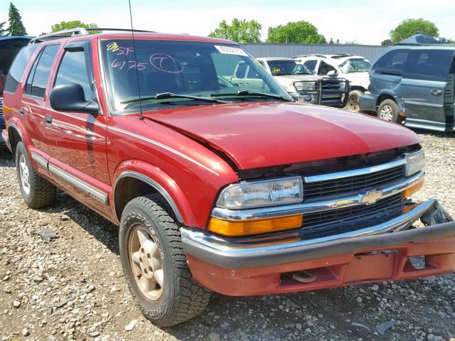 1GNDT13W8W2169816 - 1998 CHEVROLET BLAZER RED photo 1