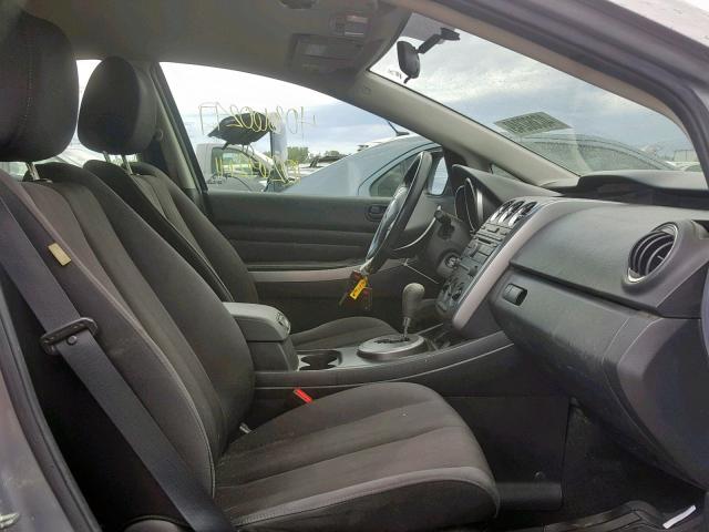 JM3ER2W59A0342968 - 2010 MAZDA CX-7 GRAY photo 5