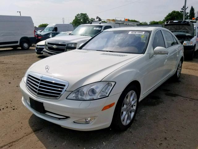 WDDNG71X08A162843 - 2008 MERCEDES-BENZ S 550 WHITE photo 2