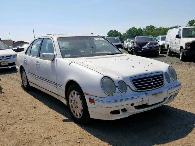 WDBJF65J91X049406 - 2001 MERCEDES-BENZ E 320 WHITE photo 1