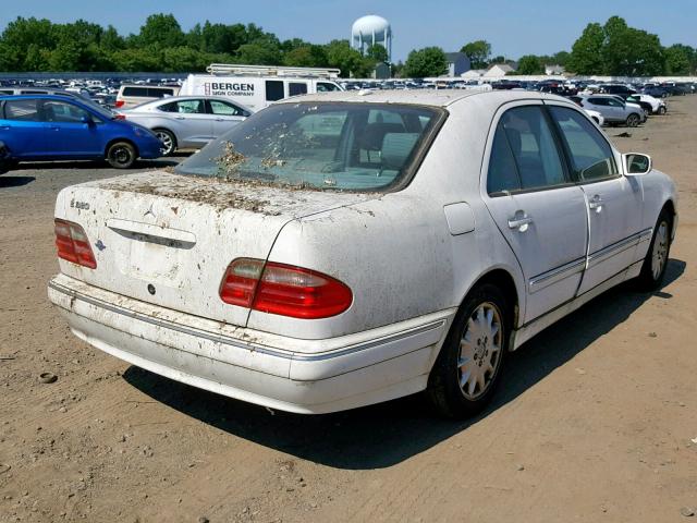 WDBJF65J91X049406 - 2001 MERCEDES-BENZ E 320 WHITE photo 4