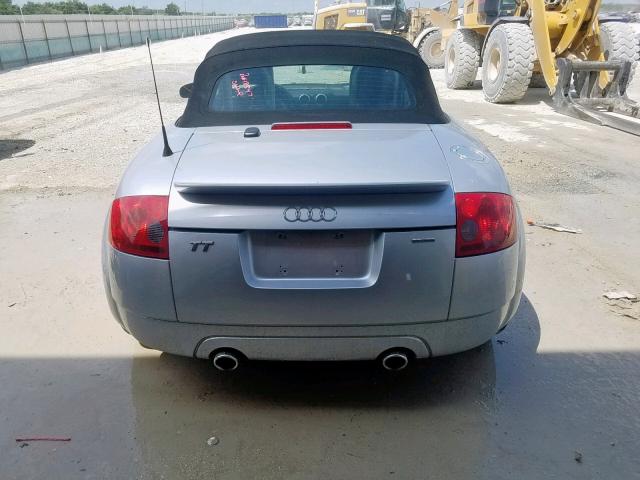 TRUUT28N361002306 - 2006 AUDI TT QUATTRO SILVER photo 9