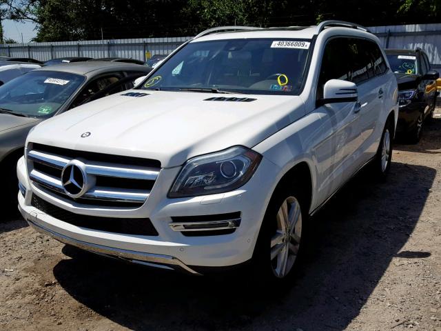 4JGDF7CE4EA314053 - 2014 MERCEDES-BENZ GL 450 4MA WHITE photo 2