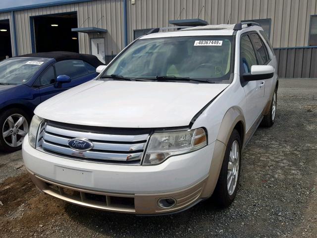 1FMDK08W08GA44731 - 2008 FORD TAURUS X E WHITE photo 2