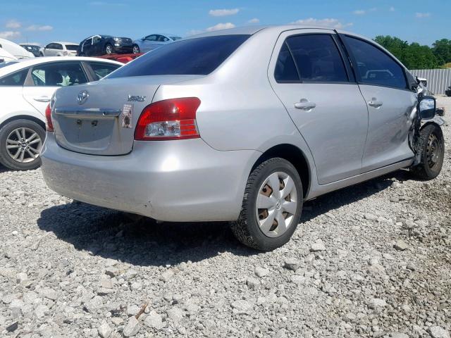 JTDBT923781220673 - 2008 TOYOTA YARIS SILVER photo 4