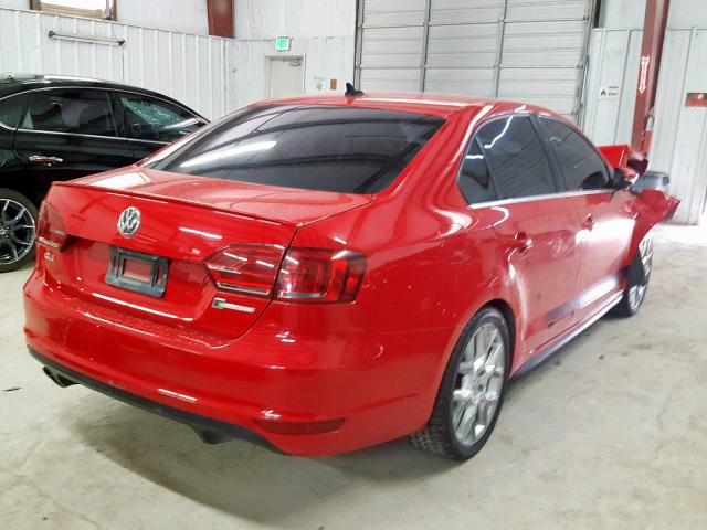 3VW4S7AJ1EM301440 - 2014 VOLKSWAGEN JETTA GLI RED photo 4