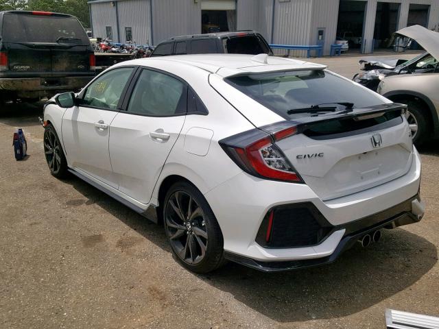 SHHFK7H96JU219448 - 2018 HONDA CIVIC SPOR WHITE photo 3