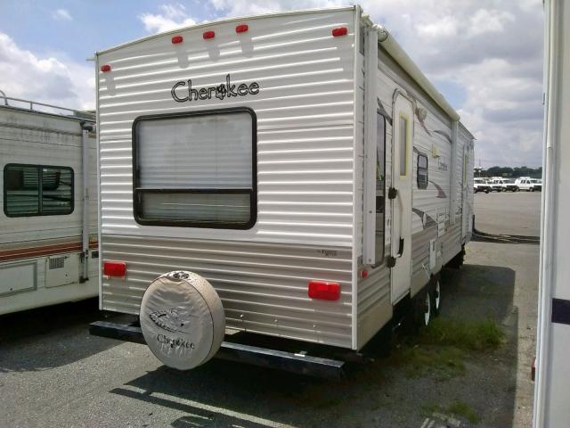 4X4TCKF23BX110991 - 2011 WILDWOOD CHEROKEE WHITE photo 6