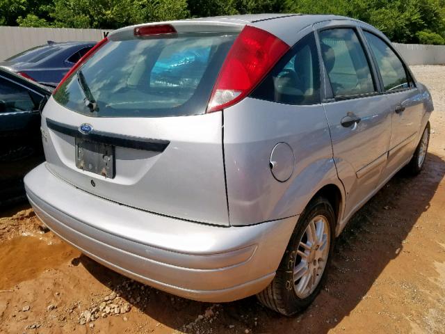 1FAHP37N17W301441 - 2007 FORD FOCUS ZX5 SILVER photo 4