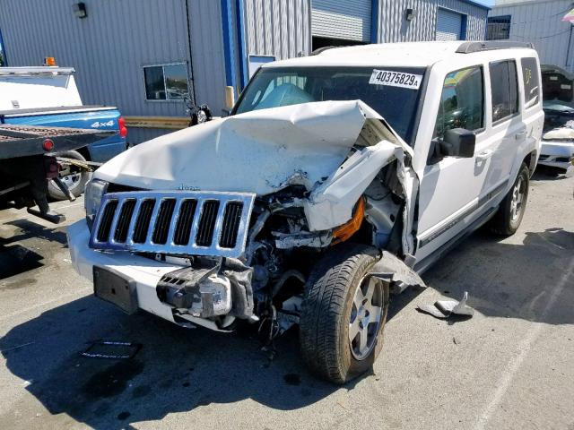 1J8HH48K59C558164 - 2009 JEEP COMMANDER WHITE photo 2