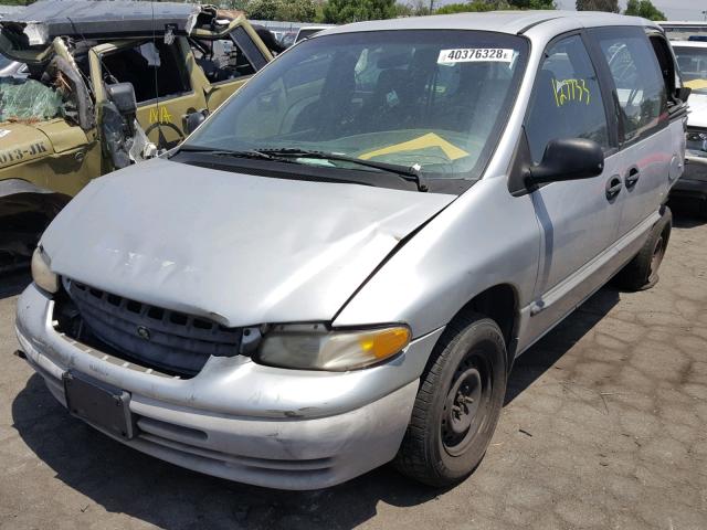 2C4FJ25B8YR881223 - 2000 CHRYSLER VOYAGER SILVER photo 2