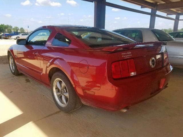 1ZVFT82H565263743 - 2006 FORD MUSTANG GT MAROON photo 3