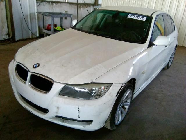 WBAPH5G52BNM83628 - 2011 BMW 328 I SULE WHITE photo 2