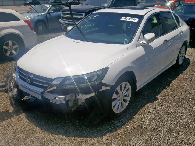 1HGCR2F84DA080593 - 2013 HONDA ACCORD EXL WHITE photo 2