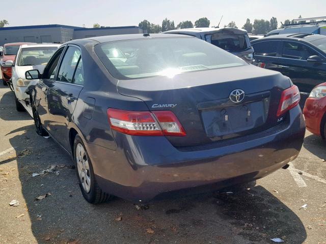 4T1BF3EK1BU177781 - 2011 TOYOTA CAMRY BASE GRAY photo 3