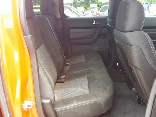 5GNEN13L098100150 - 2009 HUMMER H3T ALPHA ORANGE photo 6