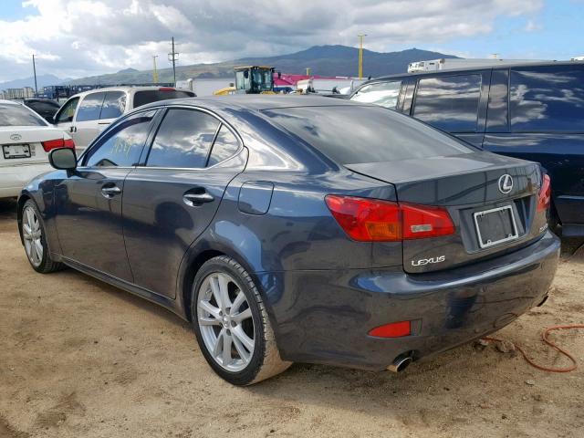 JTHBK262765013801 - 2006 LEXUS IS 250 GRAY photo 3