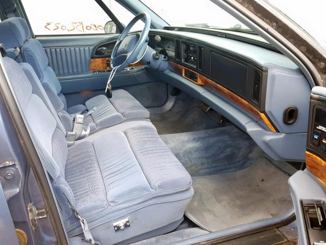 1G4CW52K6SH614056 - 1995 BUICK PARK AVENU BLUE photo 5